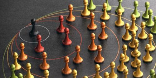 Chess pieces in circles